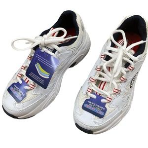 Sketchers sneakers
